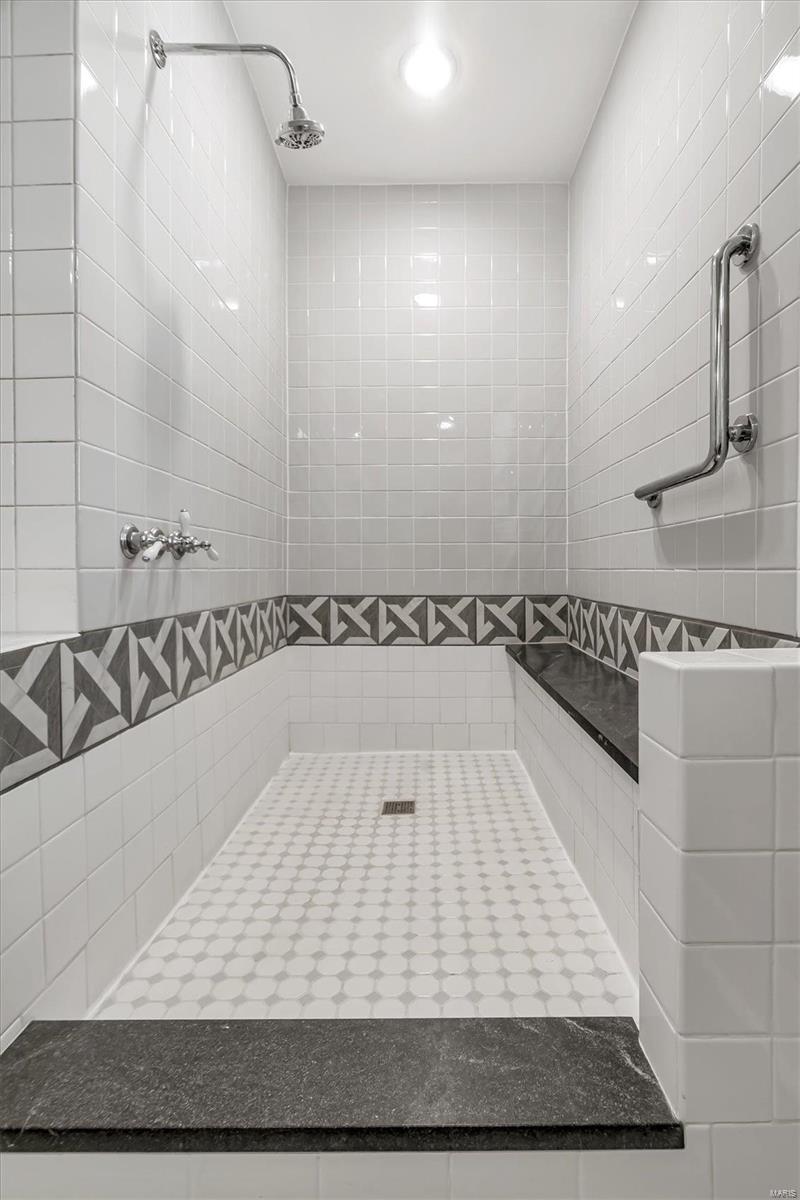 3223 Union Road St. Louis, MO 63125 - Photo 11 of 30