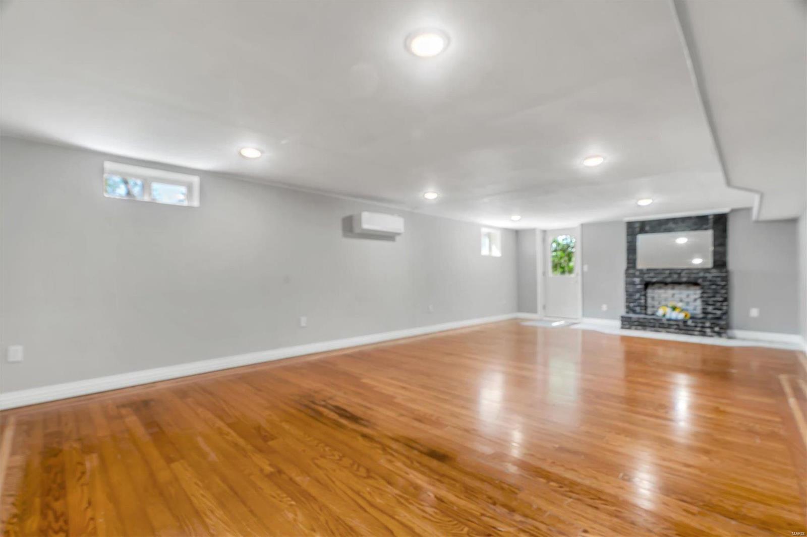 3223 Union Road St. Louis, MO 63125 - Photo 14 of 30