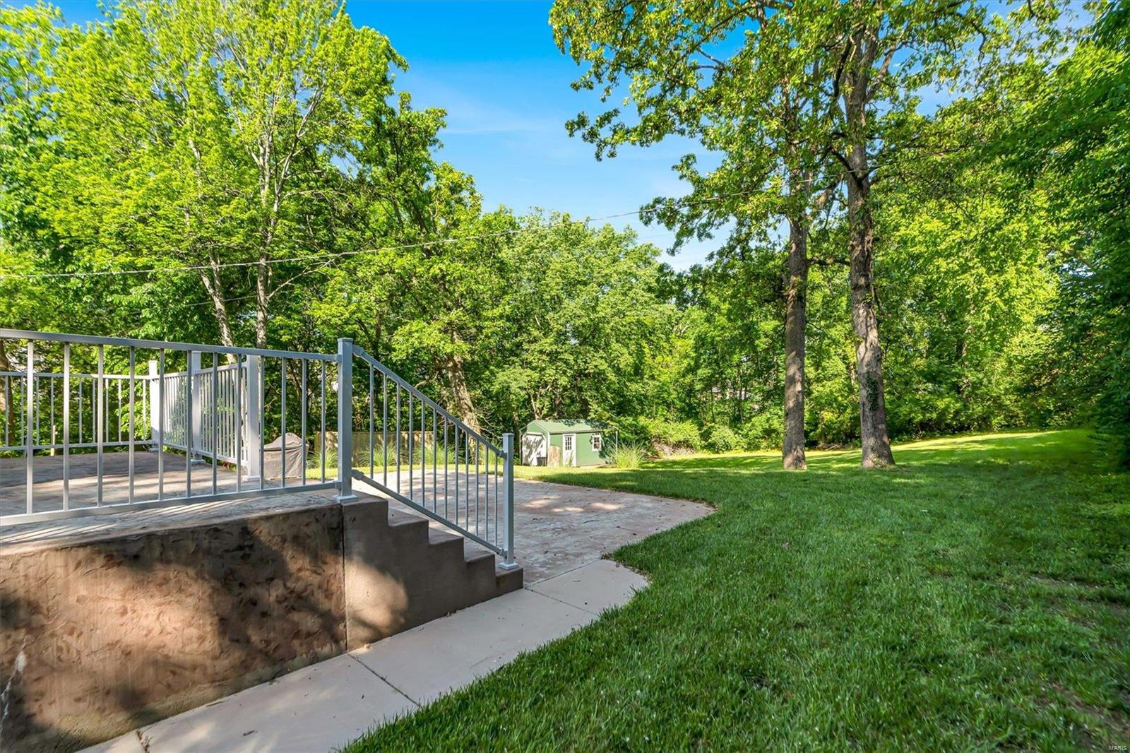 3223 Union Road St. Louis, MO 63125 - Photo 23 of 30