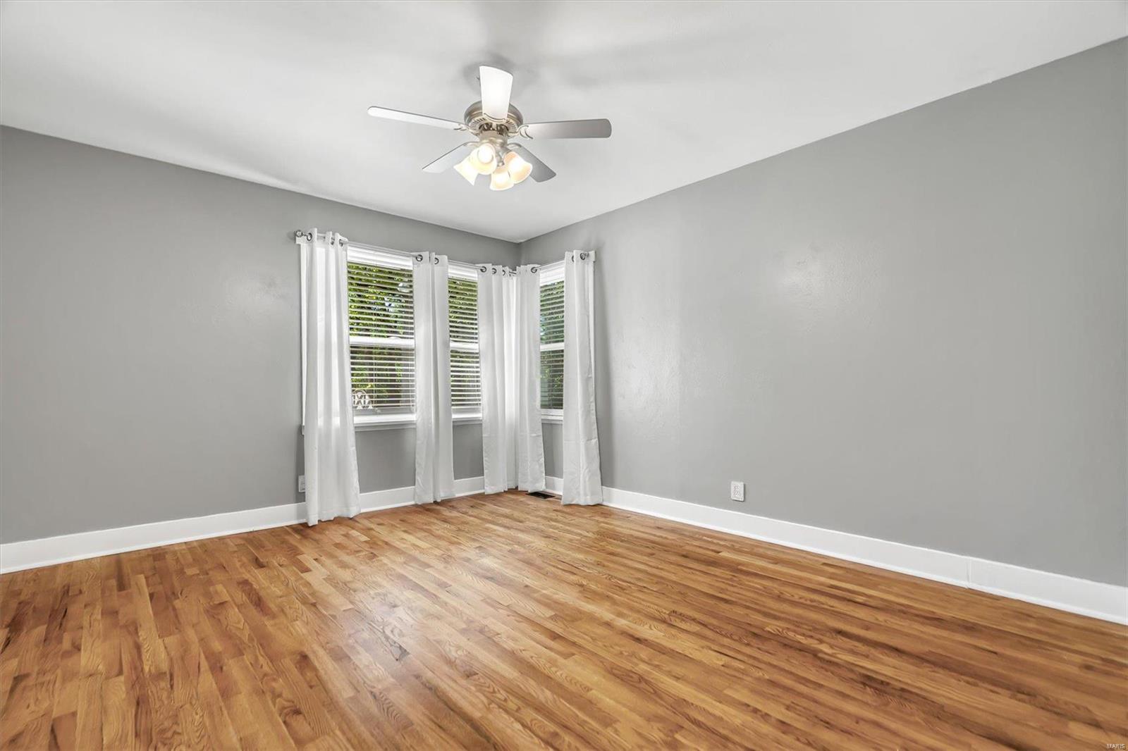 3223 Union Road St. Louis, MO 63125 - Photo 7 of 30