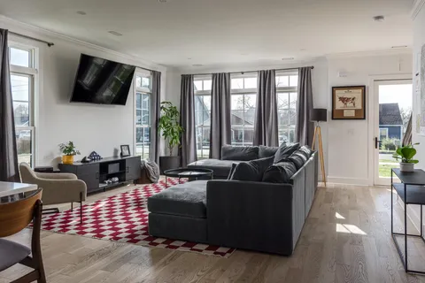 $630,000 | 1628 24th Avenue North, Nashville, TN 37208