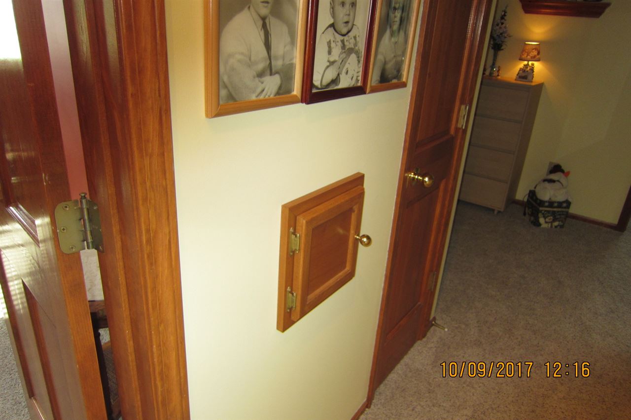3020 Hawk Spring Hill Huntington, IN 46750 - Photo 28 of 32 Gallery Image 28