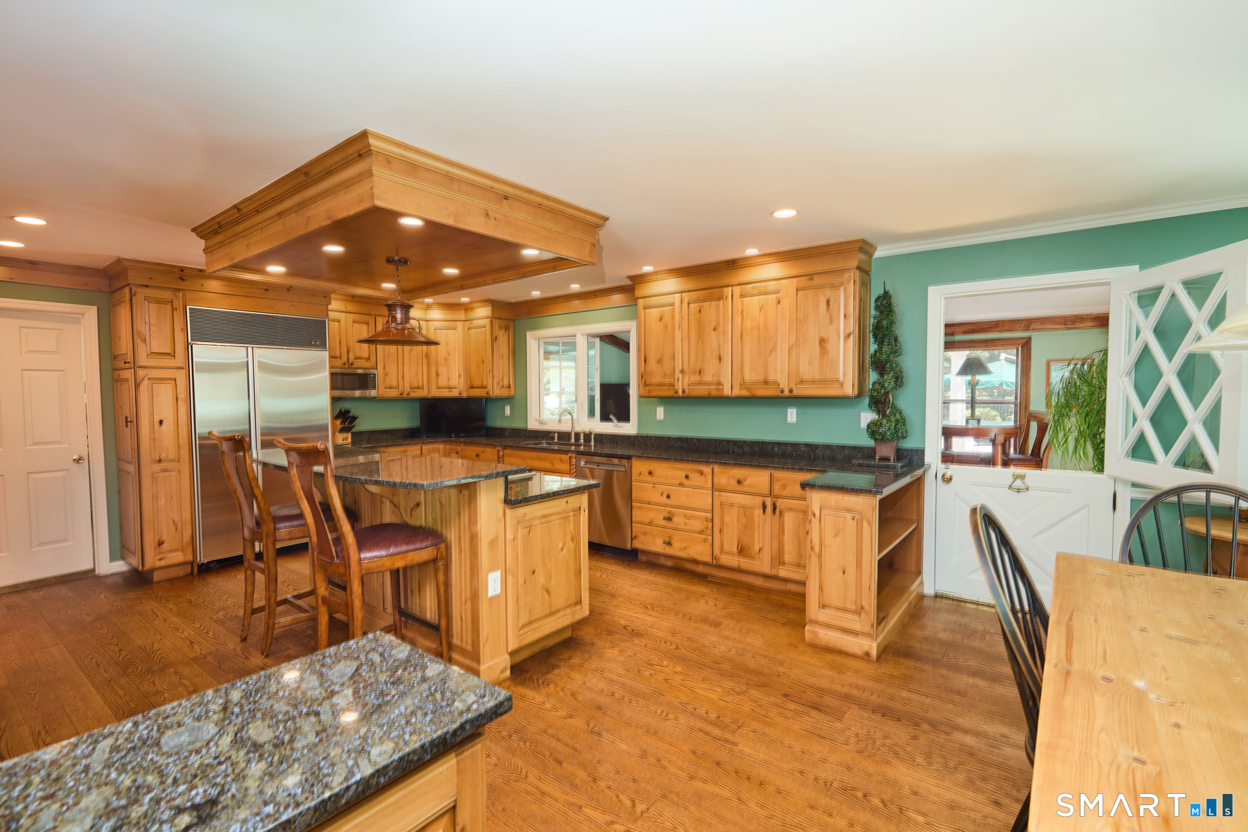 345 Rock House Road Easton, CT 06612 - Photo 8 of 31