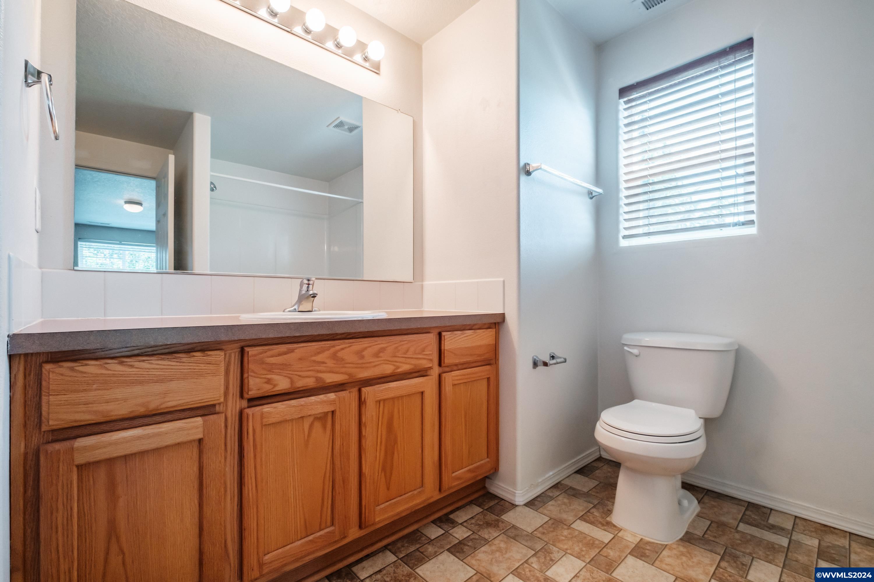 1307 Ridgeview Street Monmouth, OR 97361 - Photo 35 of 47 Gallery Image 35