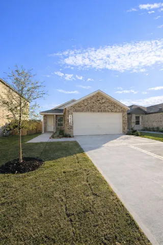 $1,850 | 1639 Golden Iris Drive, Crosby, TX 77532
