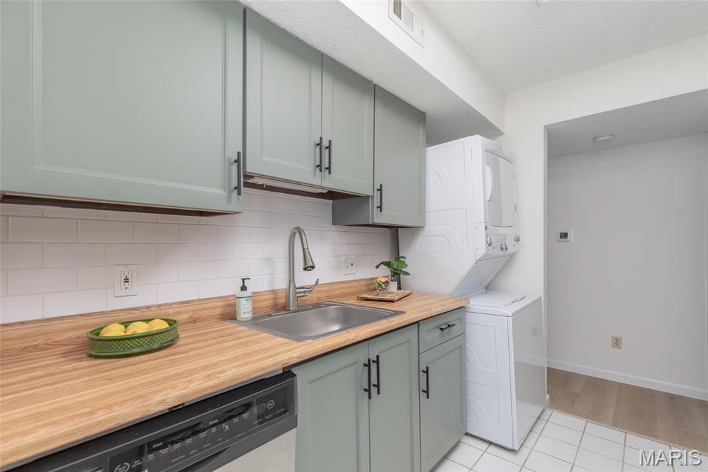 9162 Eager Road St. Louis, MO 63144 - Photo 10 of 30