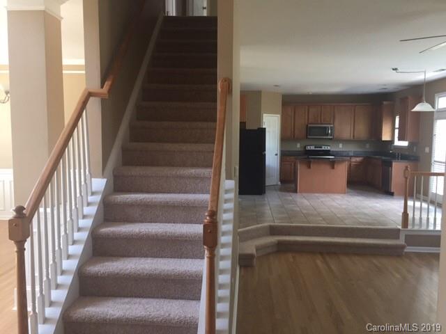 8524 Ridgeline Lane Charlotte, NC 28269 - Photo 5 of 13