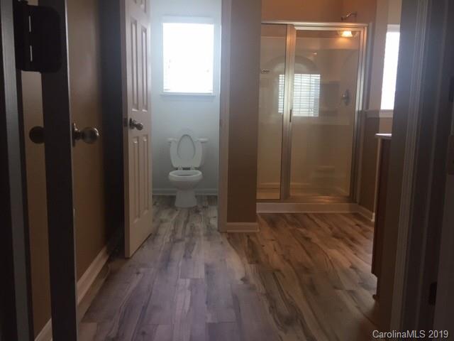8524 Ridgeline Lane Charlotte, NC 28269 - Photo 8 of 13