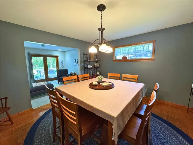 $425,000 | 17 Forest Glen Drive, Grove City, PA 16127