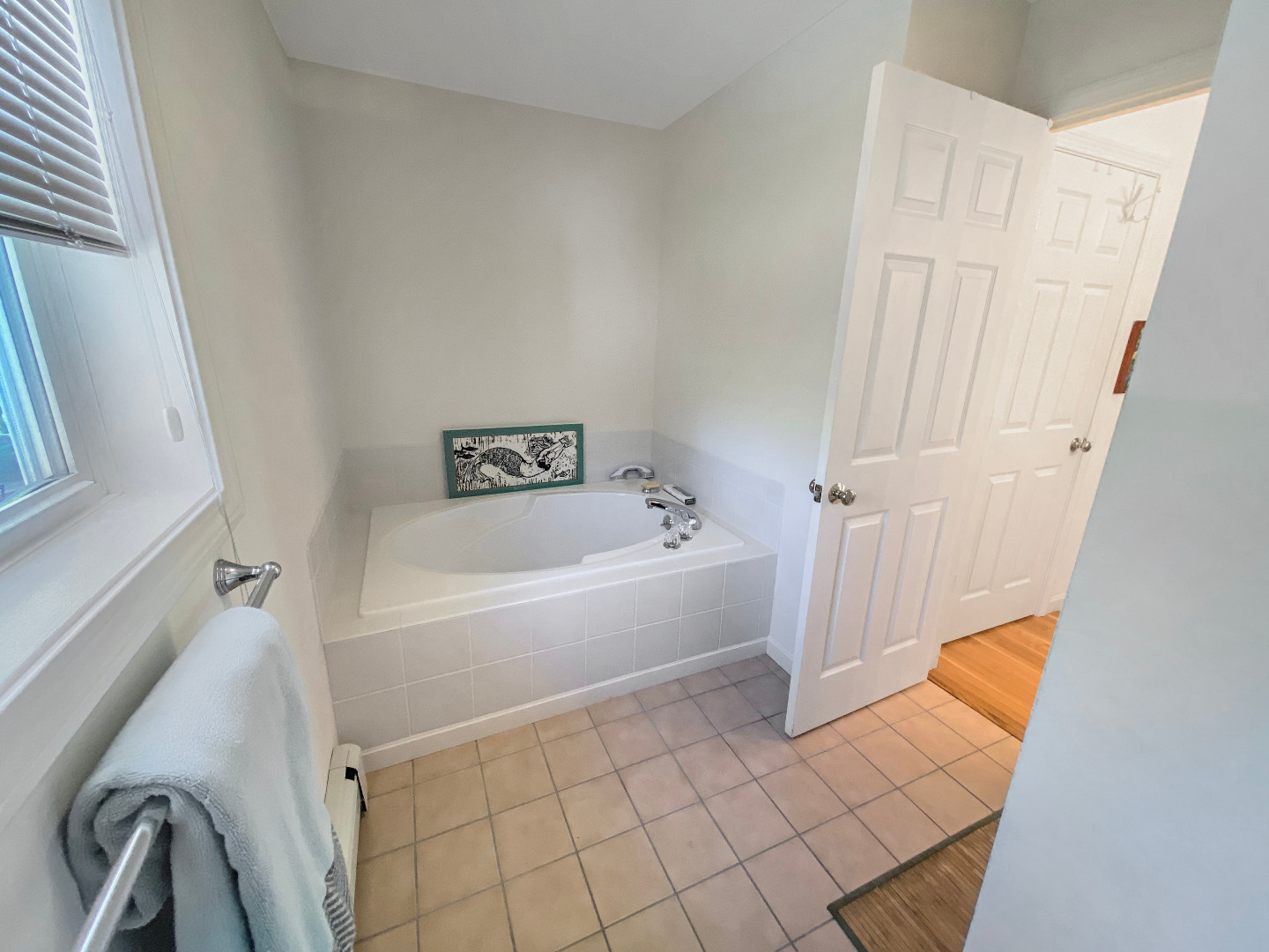28 Rustling Oaks Road West Tisbury, MA 02568 - Photo 21 of 39 Gallery Image 21