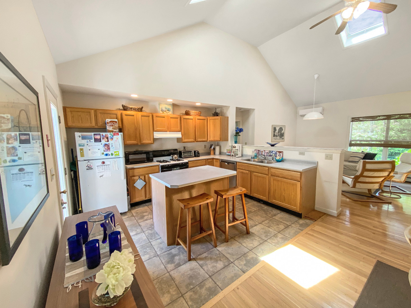 28 Rustling Oaks Road West Tisbury, MA 02568 - Photo 8 of 39 Gallery Image 8