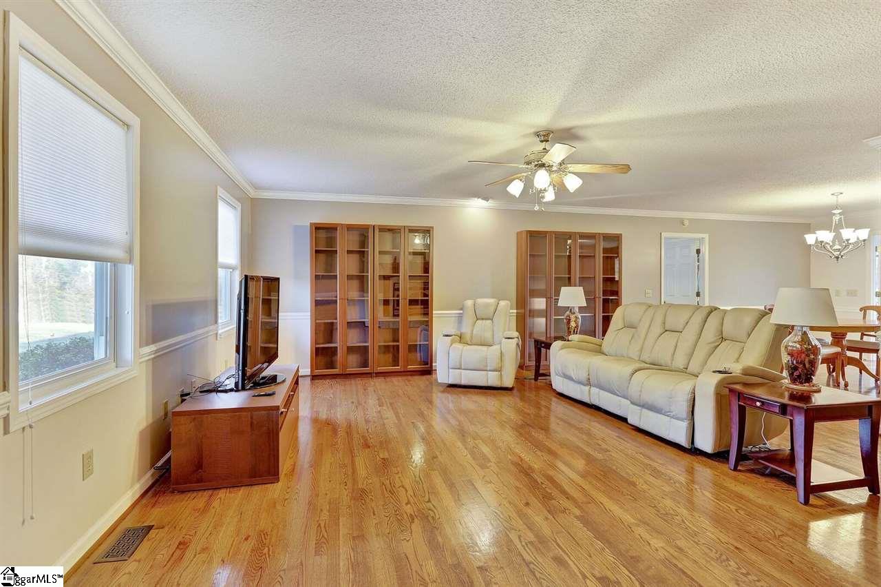 2901 East Georgia Road Simpsonville, SC 29681 - Photo 3 of 27