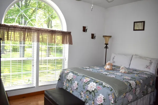 $379,000 | 19 Pendleton Road, Searsport, ME 04974