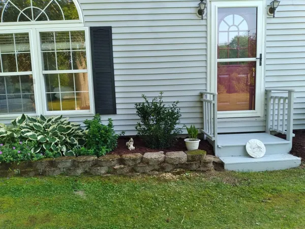 $379,000 | 19 Pendleton Road, Searsport, ME 04974