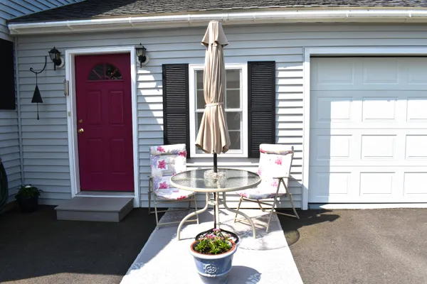 $379,000 | 19 Pendleton Road, Searsport, ME 04974