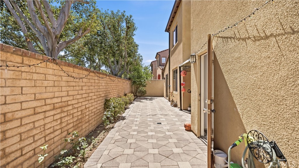 41 Costa Brava Irvine, CA 92620 - Photo 32 of 54