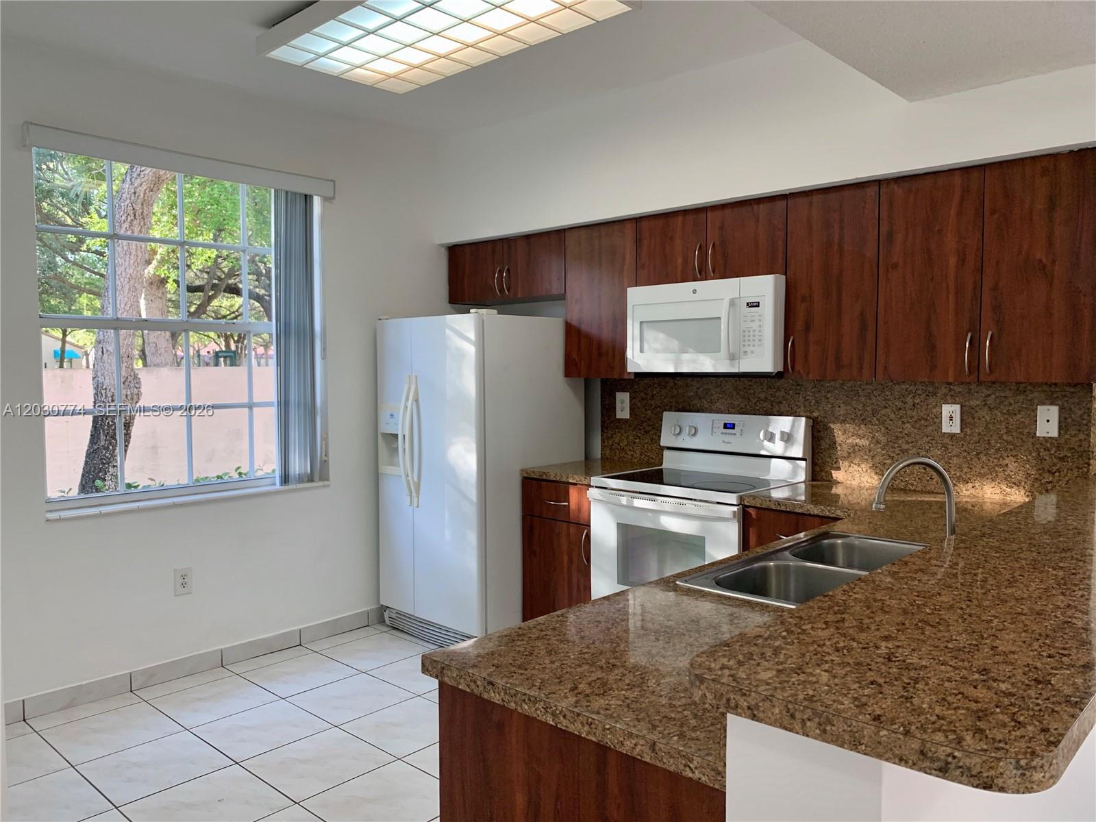 14807 Balgowan Road, Unit 10112 Miami Lakes, FL 33016 - Photo 3 of 14