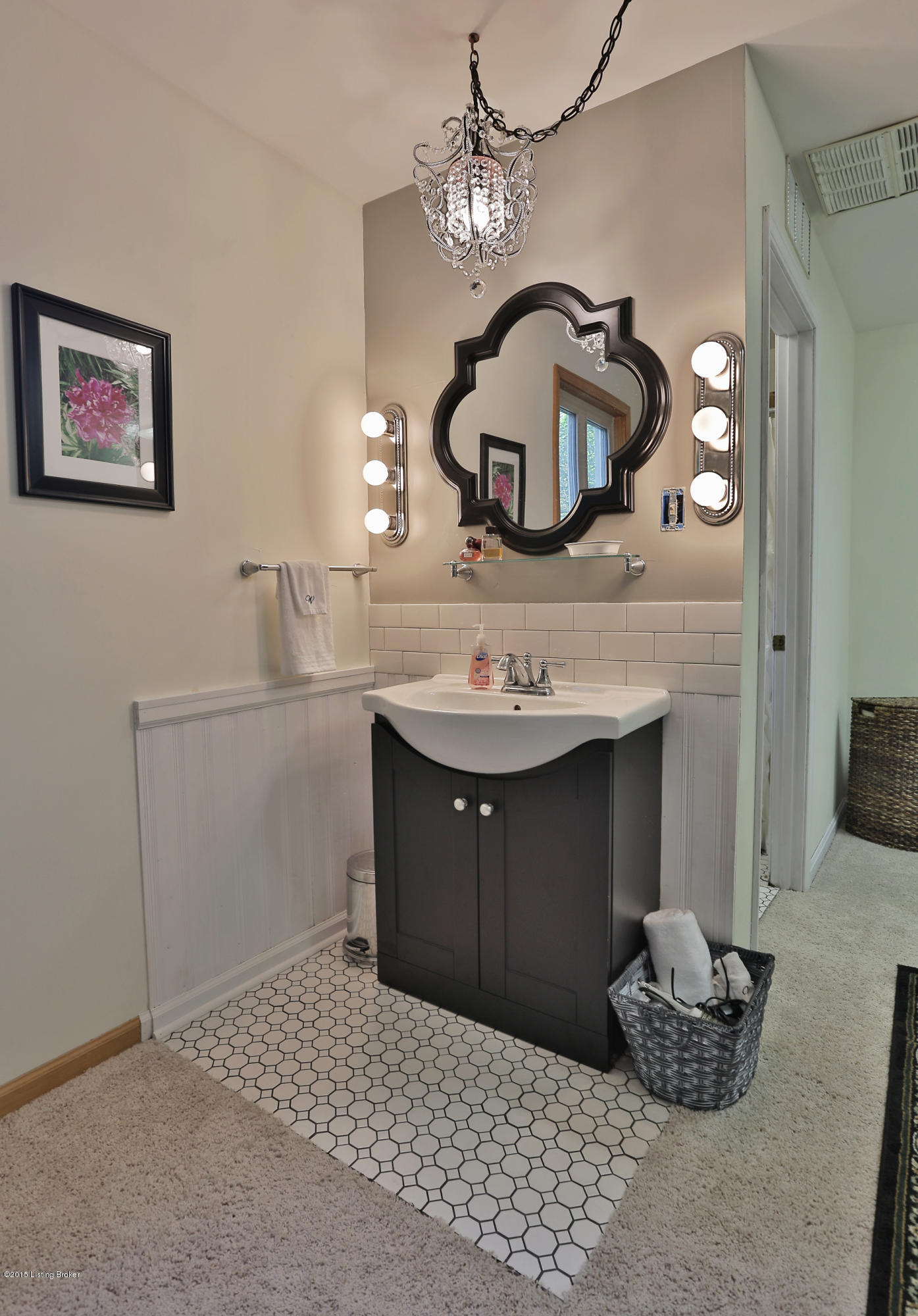 2550 Webb Road Simpsonville, KY 40067 - Photo 16 of 61 Master-Bathroom