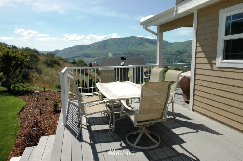 312 Butte Road Chelan, WA 98816 - Photo 17 of 24 Gallery Image 17