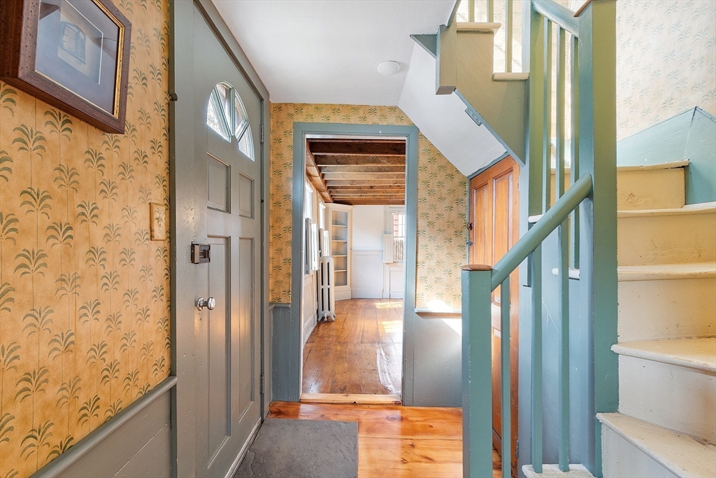 156 Hale Street Beverly, MA 01915 - Photo 18 of 42