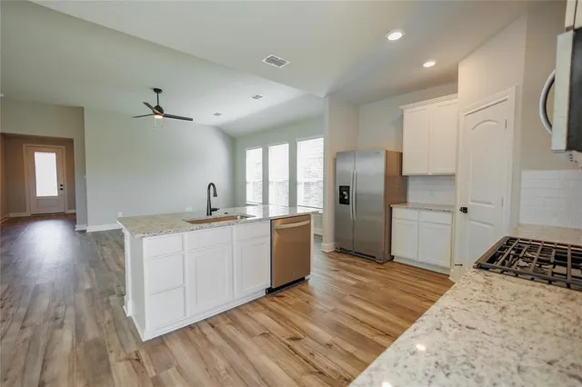 $2,000 | 613 Harbor Oaks Drive, Anna, TX 75409