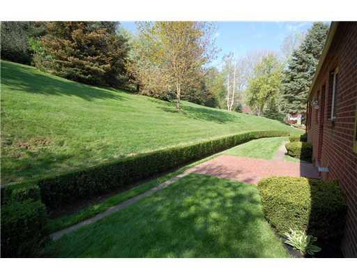 529 Upper Road Upper St. Clair, PA 15228 - Photo 14 of 15 Yard/Garden.