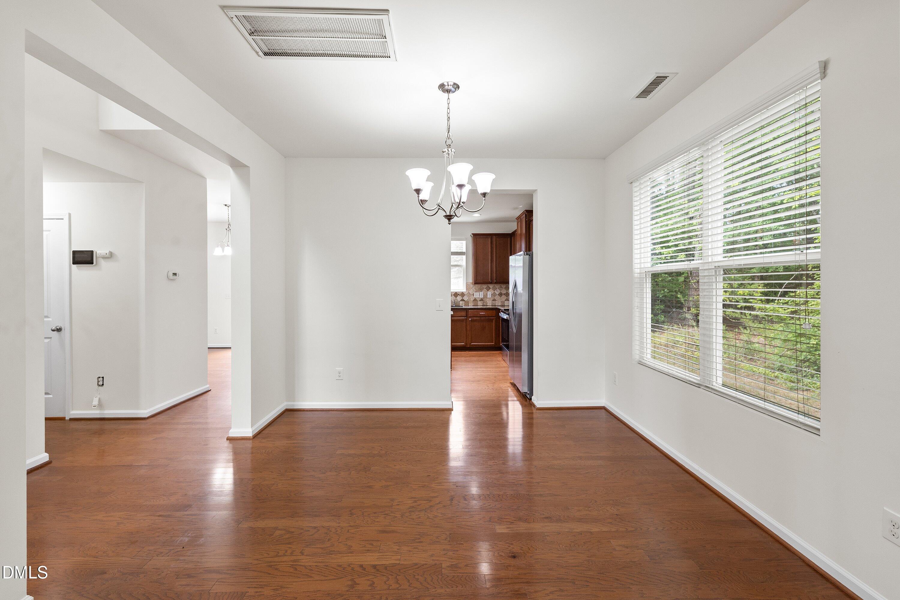 103 Thorngate Road Durham, NC 27703 - Photo 11 of 50 12-103 Thorngate Rd_7292