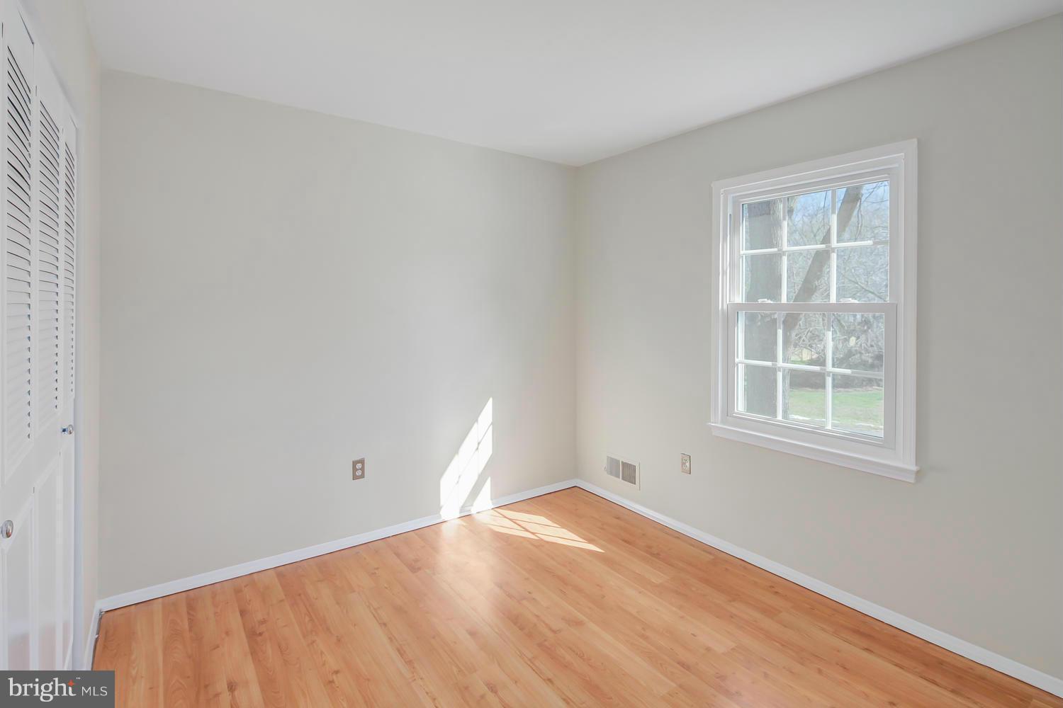 2308 Ballycairne Court Reston, VA 20191 - Photo 17 of 29 Bedroom