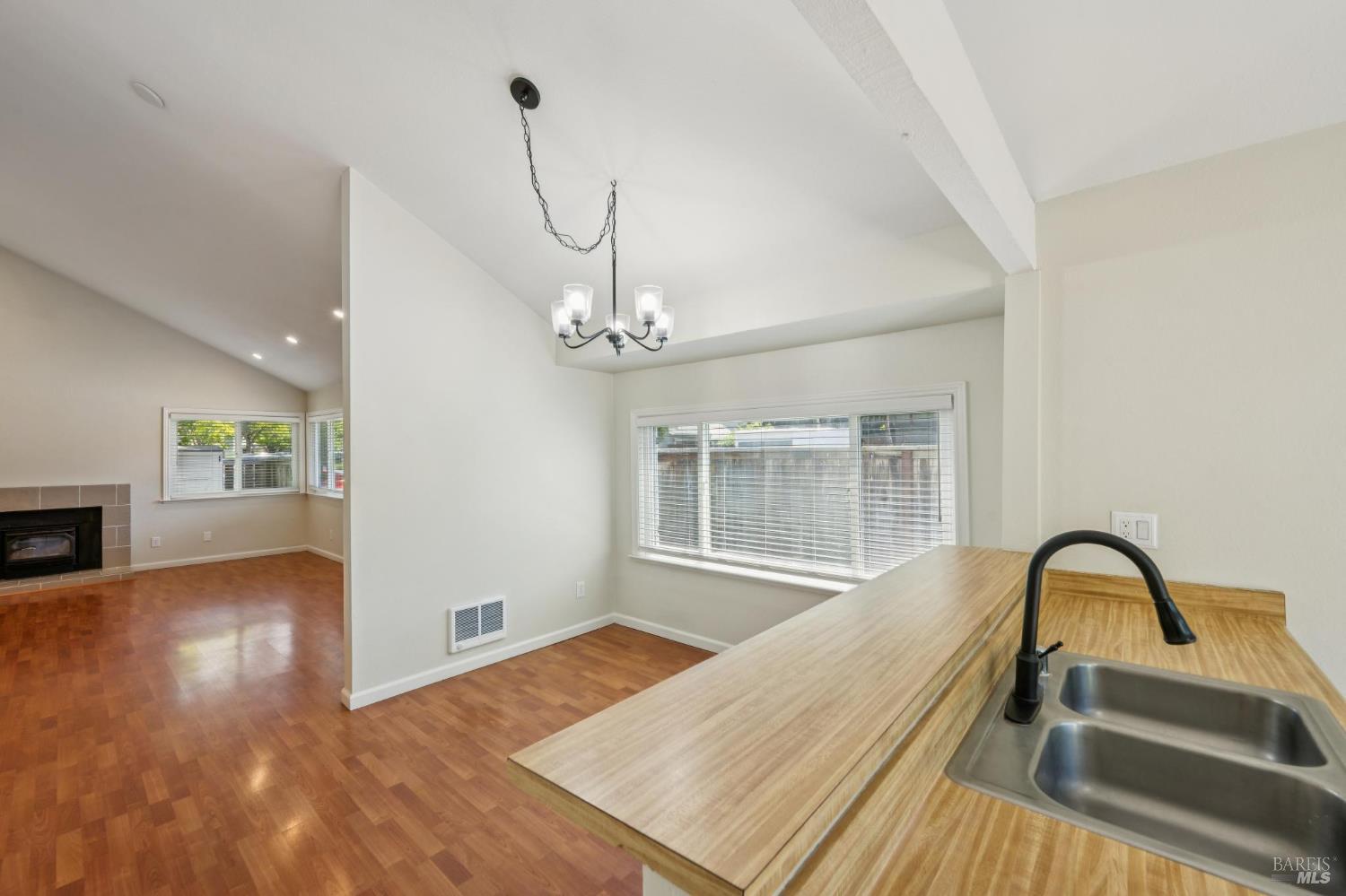 734 Racquet Club Circle Rohnert Park, CA 94928 - Photo 12 of 35