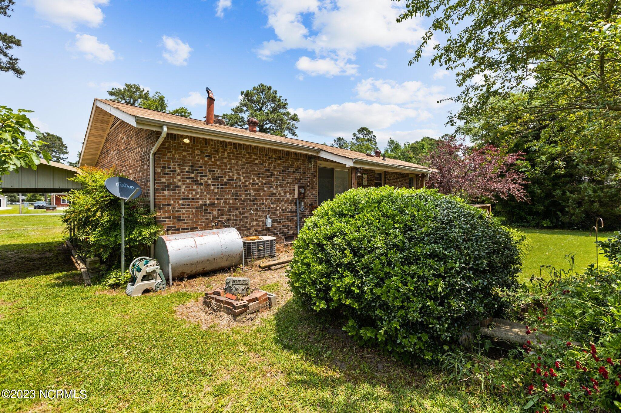 308 Mansfield Road Washington, NC 27889 - Photo 32 of 43 36-web-or-mls-IMGL2192