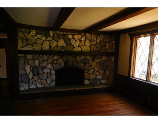 18 Smith Road Hingham, MA 02043 - Photo 5 of 14 Gallery Image 5