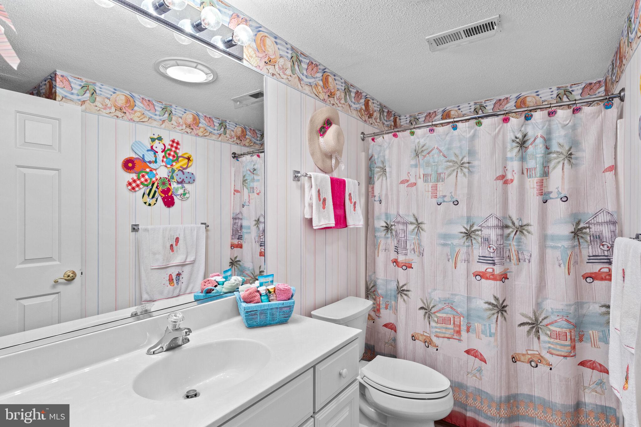 13802 Fiesta Road Ocean City, MD 21842 - Photo 25 of 50 Hall Full Bath