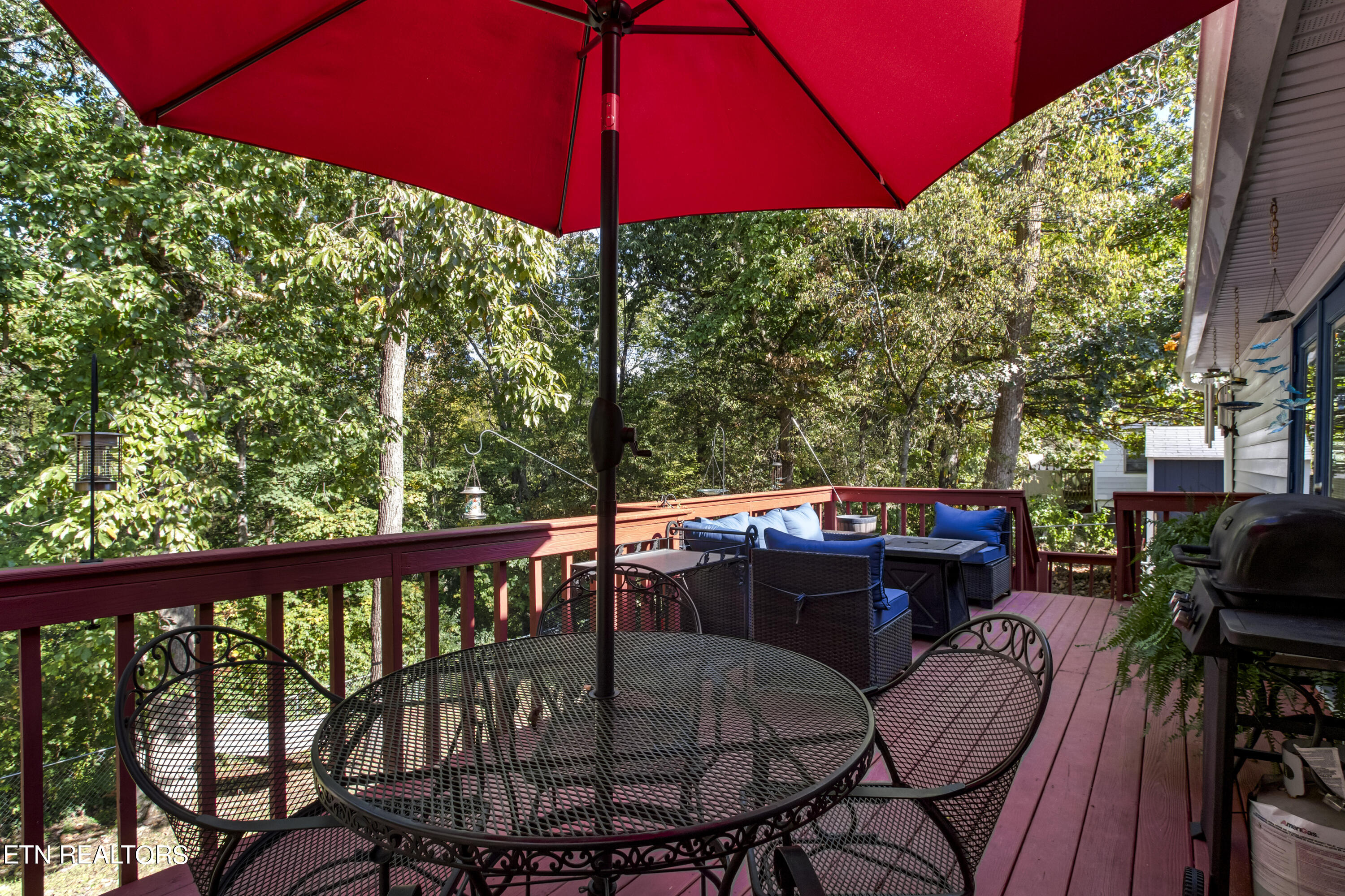 114 West Arrowwood Road Oak Ridge, TN 37830 - Photo 16 of 32 16_WArrowwoodRoad_114_Deck02