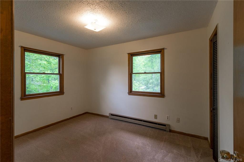 12 Barger Road Asheville, NC 28803 - Photo 8 of 24 Gallery Image 8