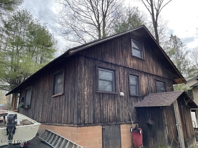 141 Bear Rock Road Lake Ariel, PA 18436 - Photo 6 of 32 Rear