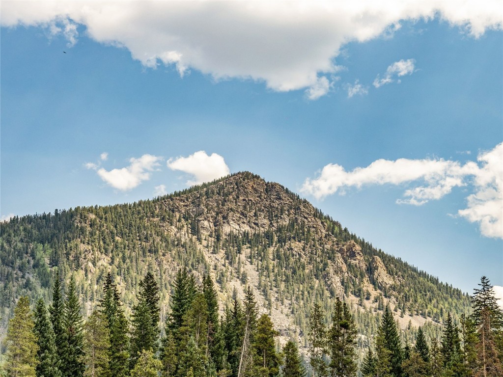 68 Independence Lane Keystone, CO 80435 - Photo 3 of 43 a view of a sky