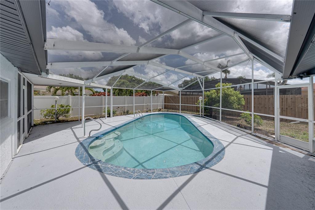 9305 120th Lane Seminole, FL 33772 - Photo 53 of 89