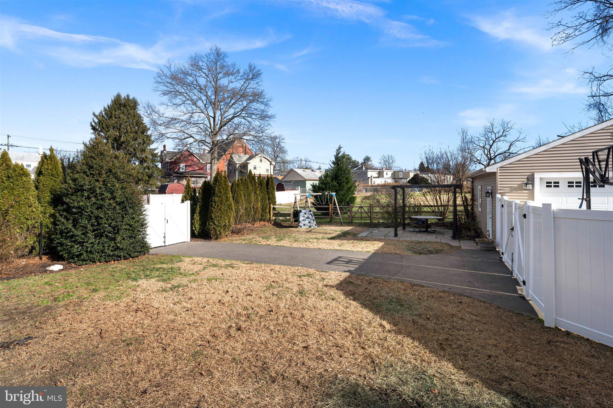 2586 Yardville Hamilton Square Road Hamilton, NJ 08690 - Photo 30 of 33 Gallery Image 30
