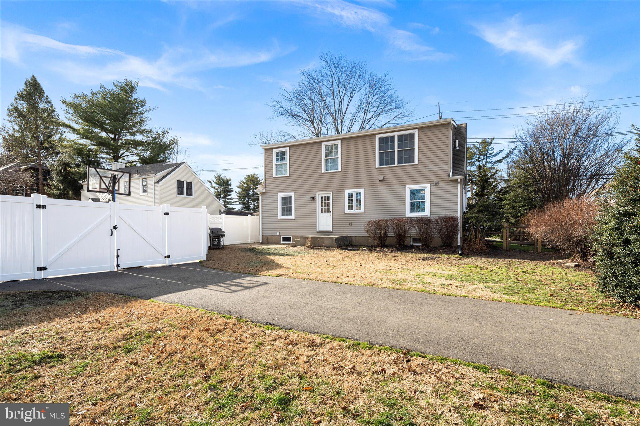 2586 Yardville Hamilton Square Road Hamilton, NJ 08690 - Photo 32 of 33 Gallery Image 32