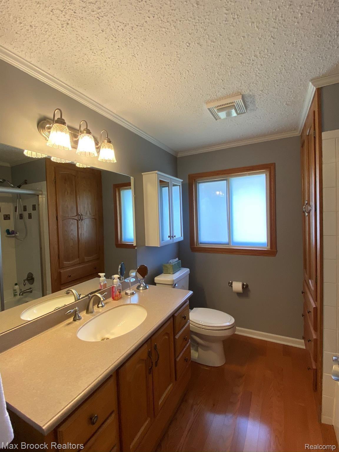 2605 Rubbins Road Howell, MI 48843 - Photo 12 of 30 Gallery Image 12