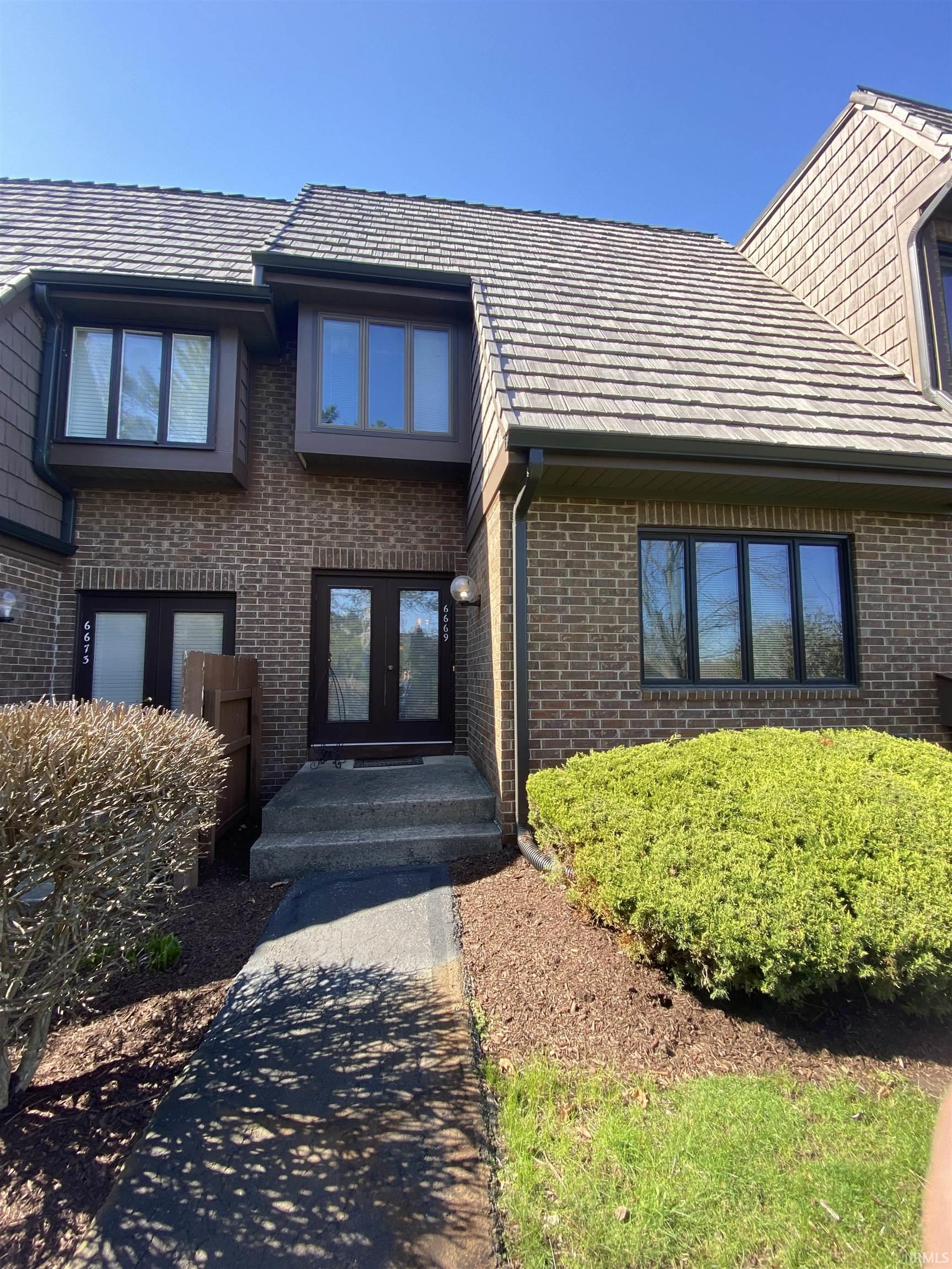 6669 Quail Ridge Lane Fort Wayne, IN 46804 - Photo 2 of 31