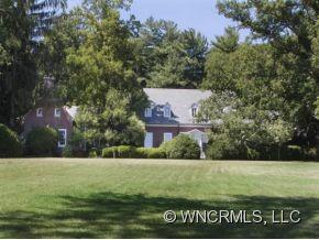 324 Vanderbilt Road Asheville, NC 28803 - Photo 15 of 16 a view of building