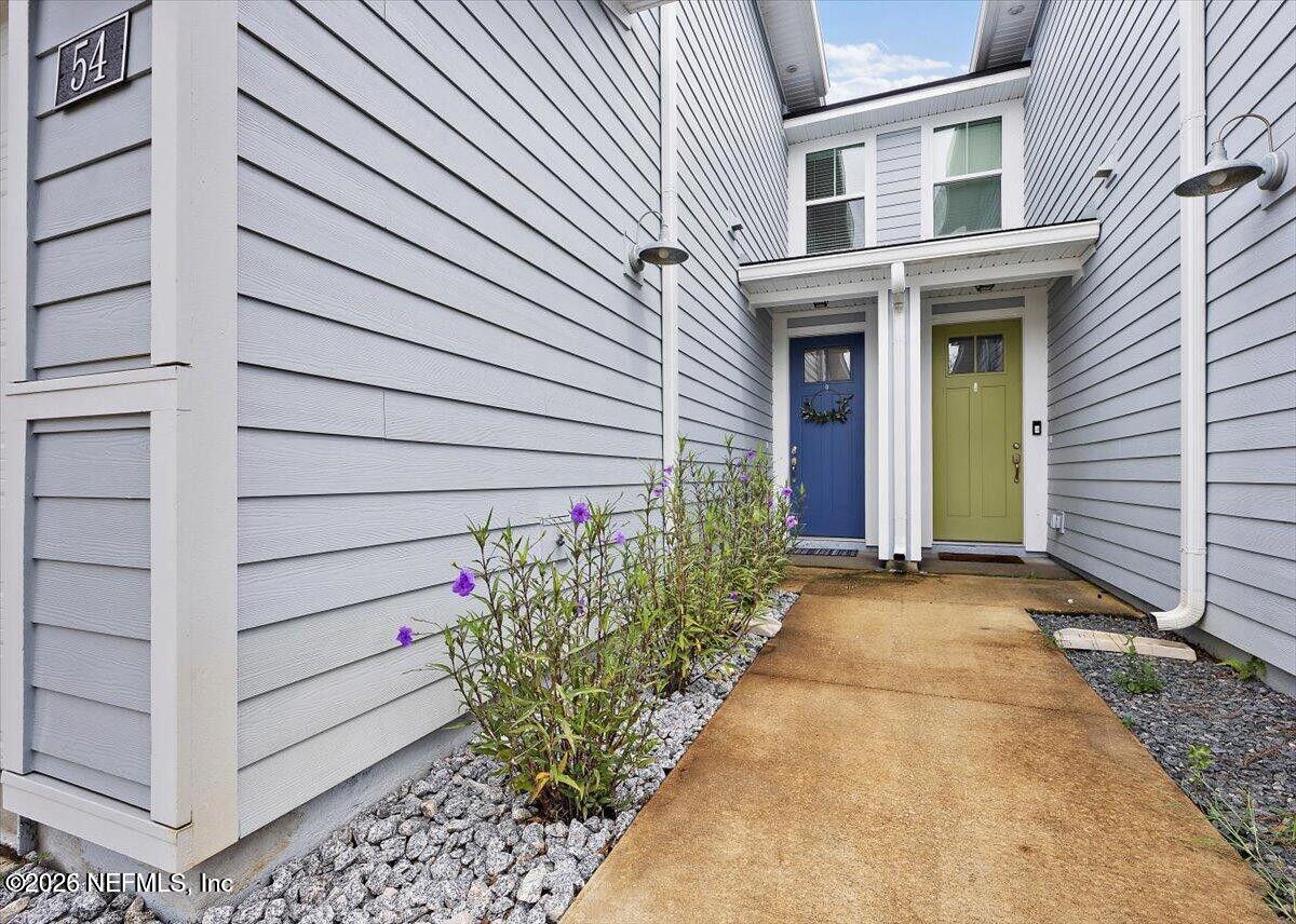 54 Ridge Lake Rd Street St. Augustine, FL 32086 - Photo 2 of 22 Entryway