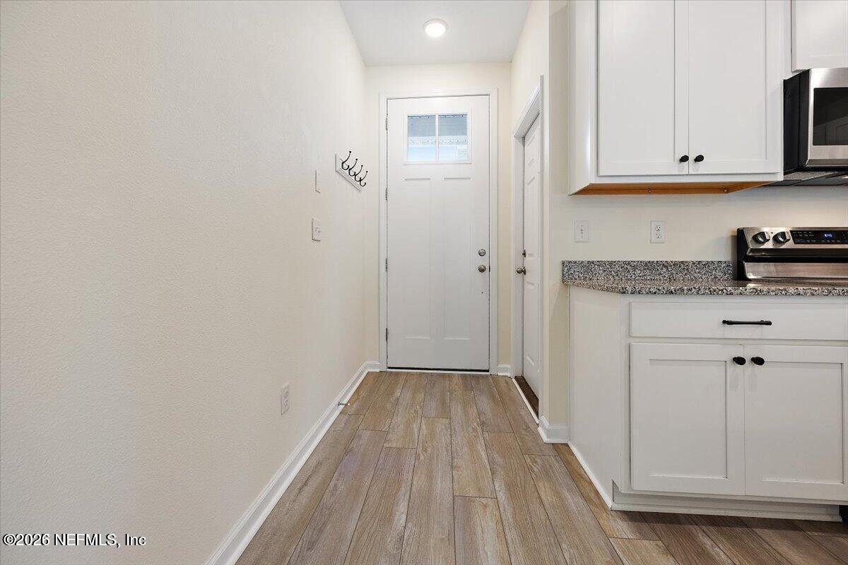 54 Ridge Lake Rd Street St. Augustine, FL 32086 - Photo 3 of 22 Foyer