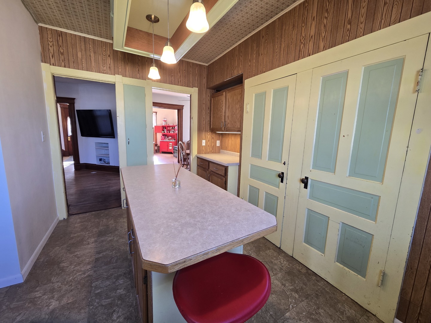 516 East Buffalo Street Polo, IL 61064 - Photo 16 of 28 a view of a hallway with furniture and entryway