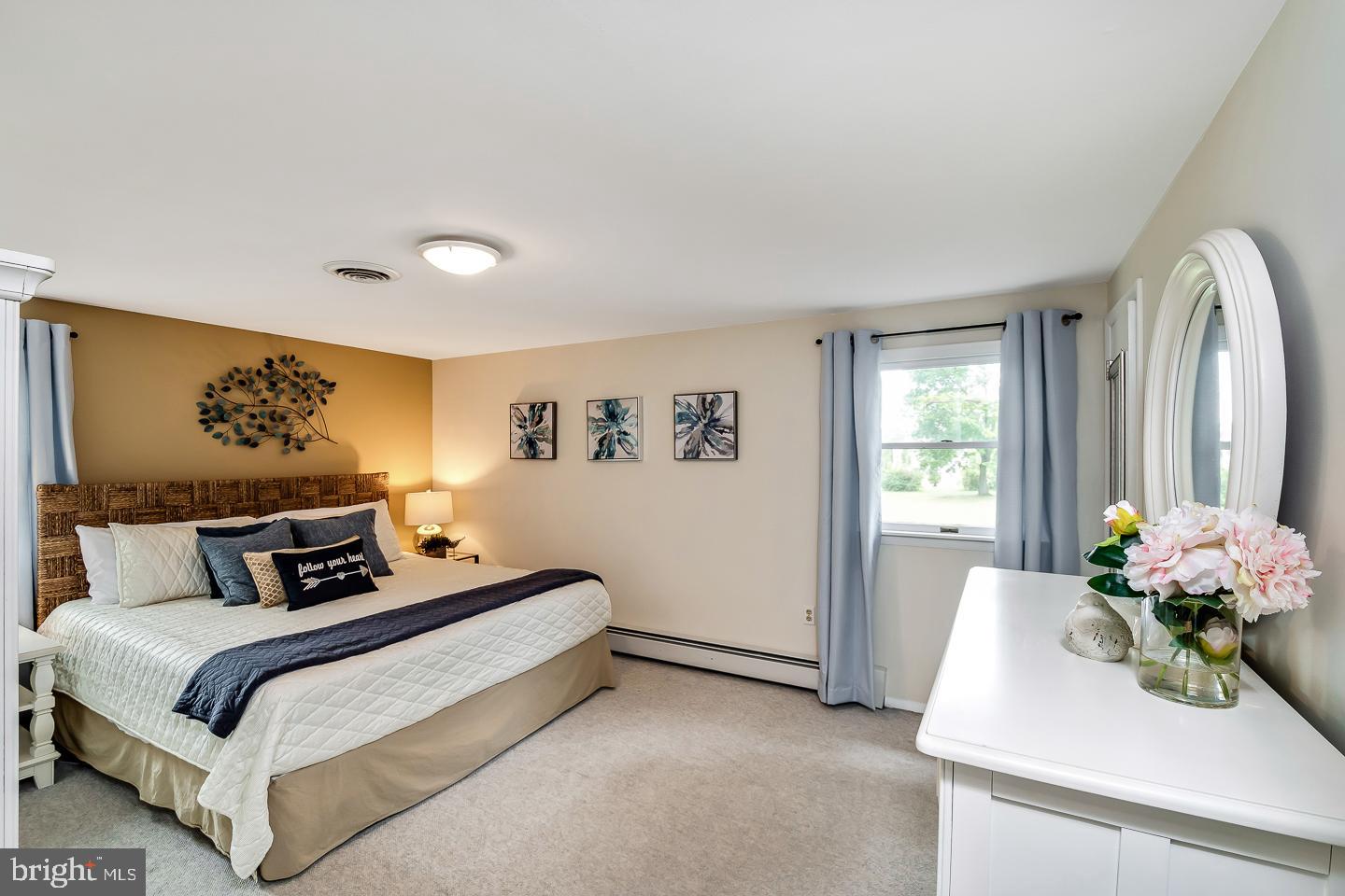 2300 Potato Road Harleysville, PA 19438 - Photo 11 of 36 Master Bedroom