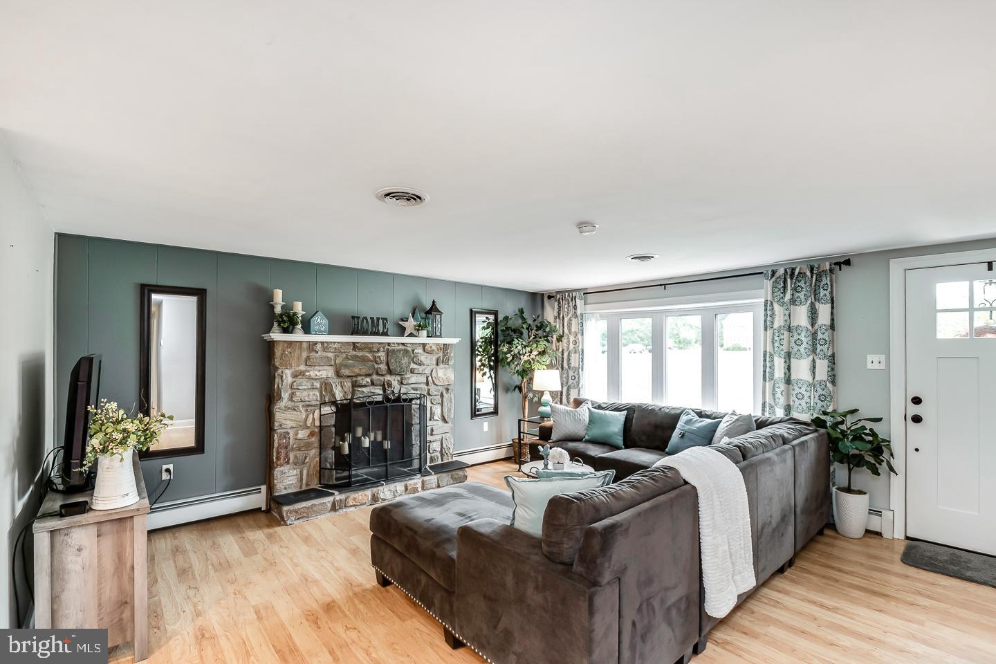 2300 Potato Road Harleysville, PA 19438 - Photo 4 of 36 Bright and open layout