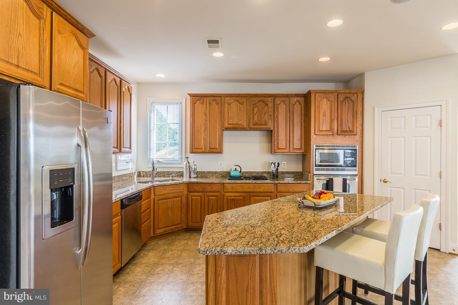 16359 Rusty Rudder Drive Woodbridge, VA 22191 - Photo 5 of 30 Kitchen