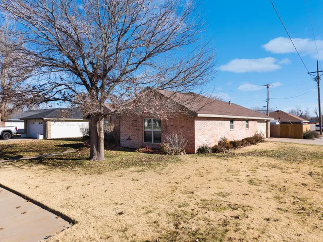 $280,000 | 1321 Morton Avenue, Dumas, TX 79029