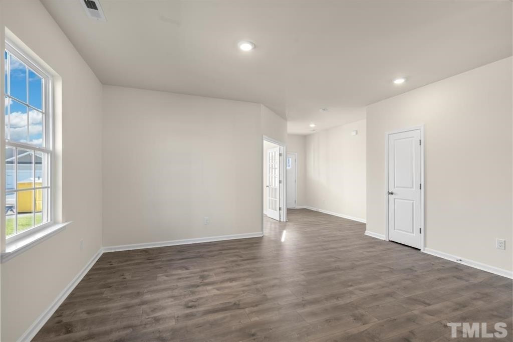 2154 Clydesmill Road Fayetteville, NC 28314 - Photo 4 of 15 Photo 4